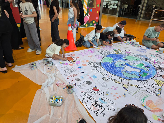 فوز لوحات فنيّة طلابية من مدرسة أجيال في معرض الفنون- يافا